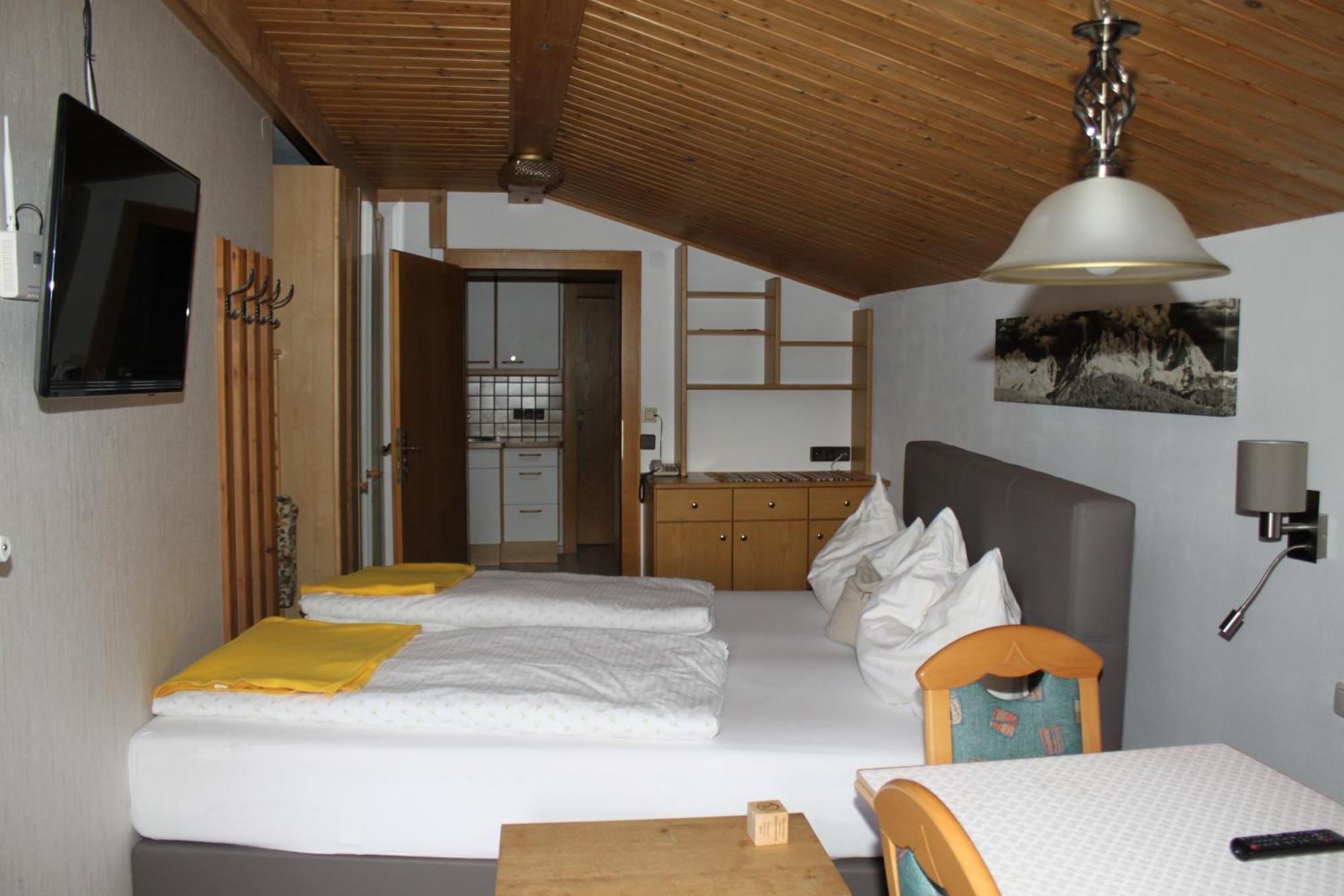Otto Steiner Appartements Pension Ellmau & Wilder Kaiser Exterior photo